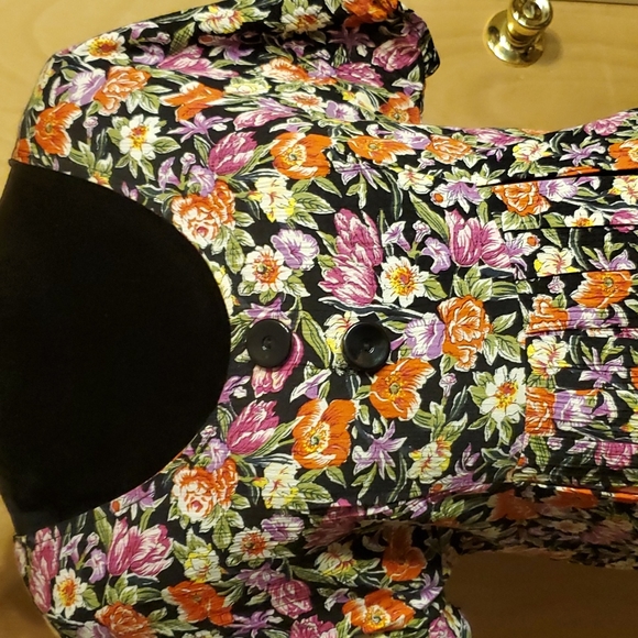 Sarah Richards floral dress in a size 7/8. Excellent used condition multi colors - Picture 5 of 7